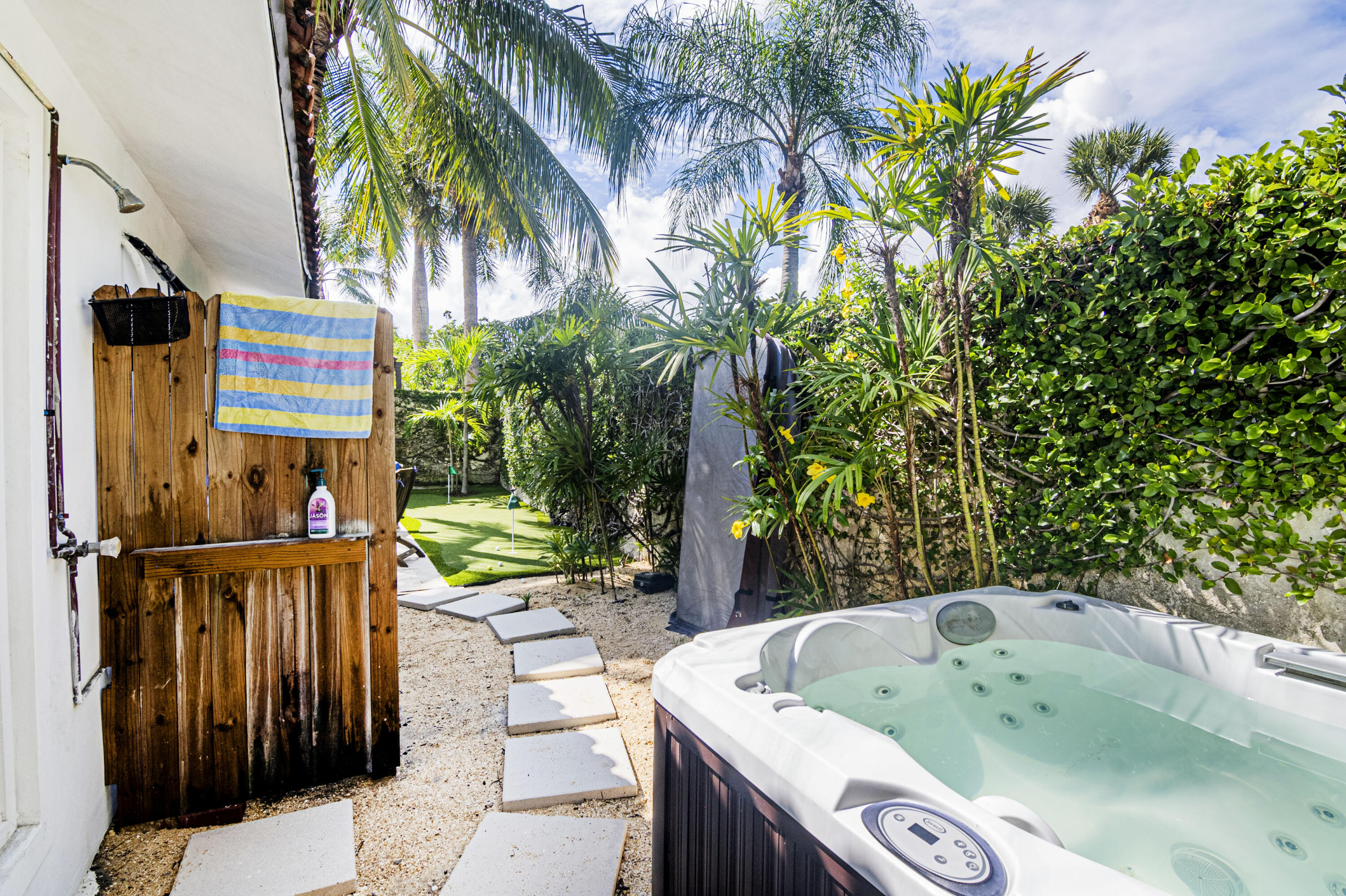 Undisclosed Address Jupiter, FL 33477 - Photo 92 of 107 JACUZZI W_ SHOWER