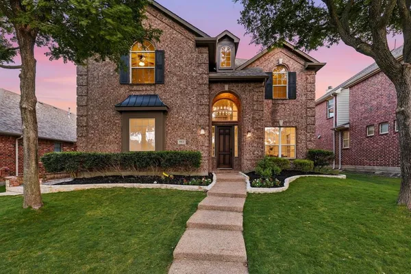 $689,900 | 961 Panther Lane, Allen, TX 75013