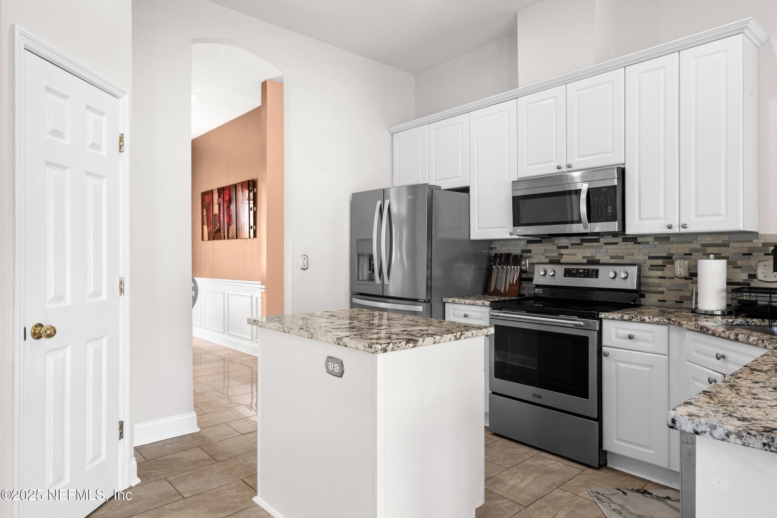 8071 Timbermill Road Jacksonville, FL 32256 - Photo 11 of 53 850_2147_resized