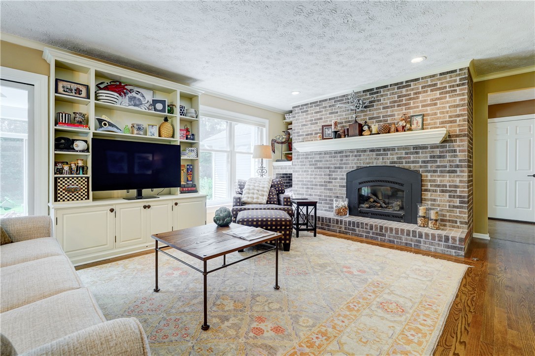 36 Green Valley Road Pittsford, NY 14534 - Photo 13 of 48 Gallery Image 13