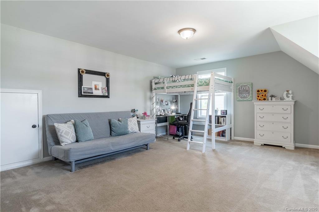15723 Foreleigh Road Huntersville, NC 28078 - Photo 32 of 44 Gallery Image 32