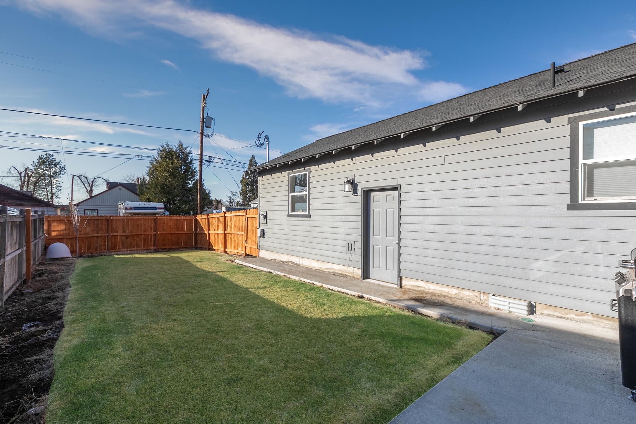239 Southwest 11th Street Redmond, OR 97756 - Photo 15 of 15 2011_11_21_239_11th_st_rdm-16