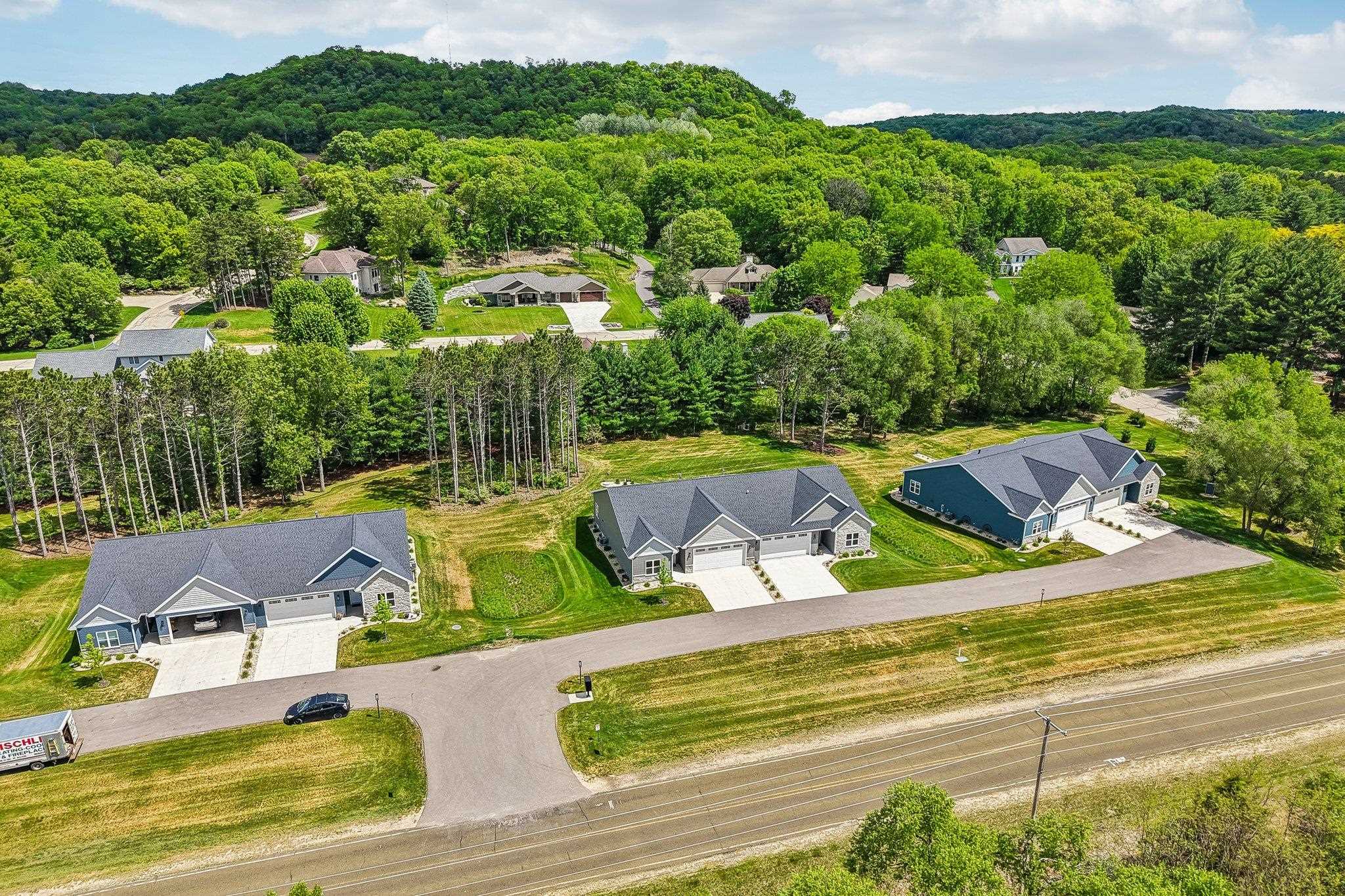 N842 Golf, Unit 4 Prairie du Sac, WI 53578 - Photo 49 of 59