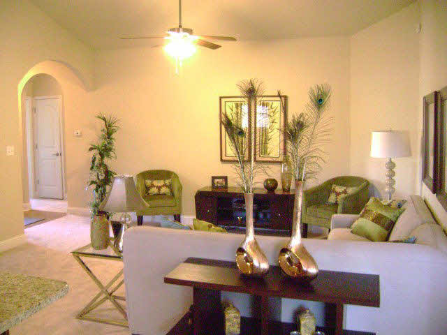 1250 Surrey Loop Foley, AL 36535 - Photo 6 of 9 Living area