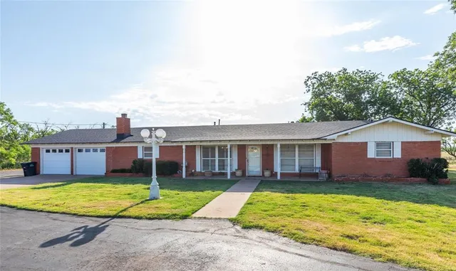 $475,000 | 1563 State Highway 70, Sweetwater, TX 79556