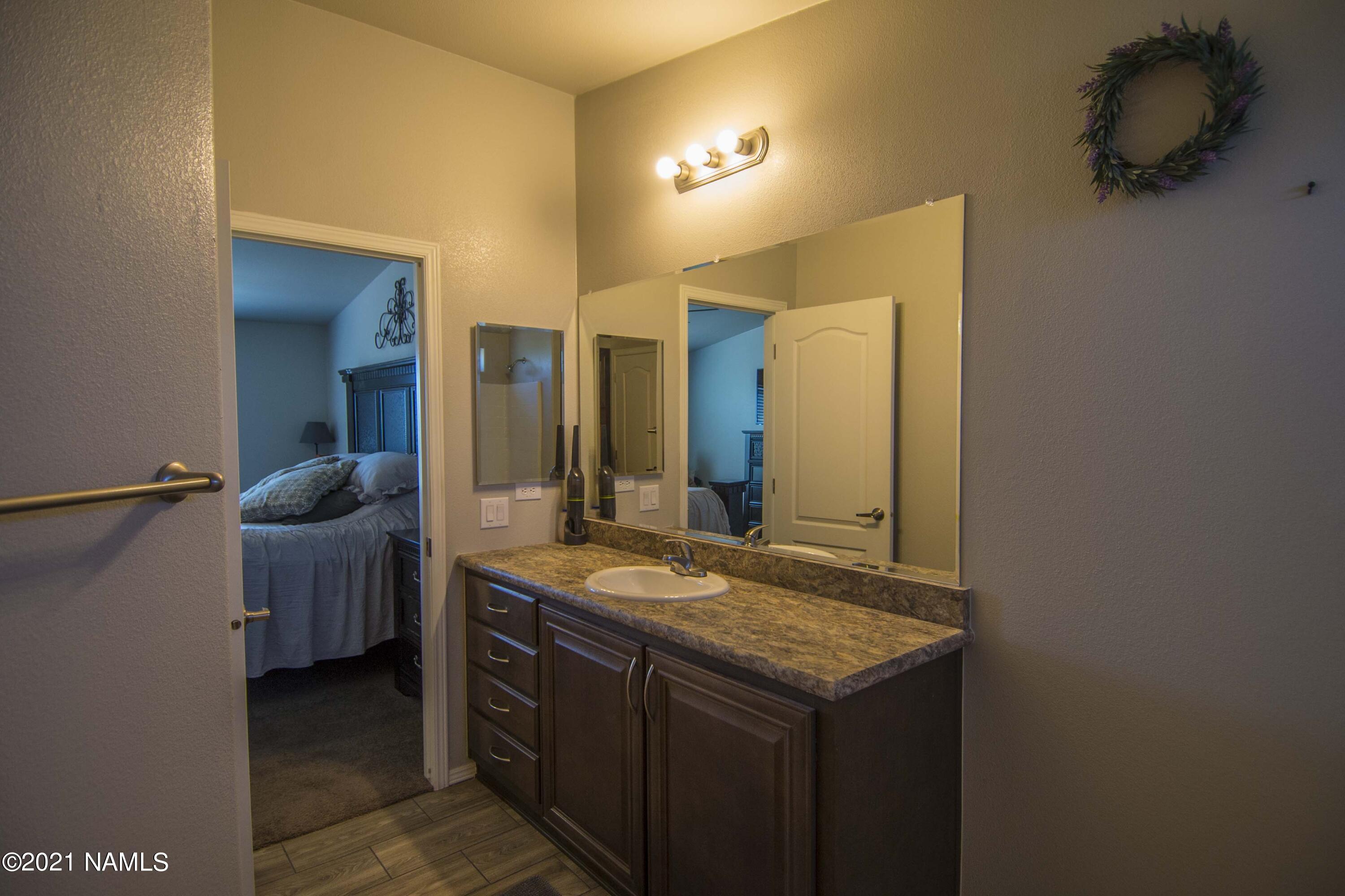 65471 North Deliverance Road Seligman, AZ 86337 - Photo 20 of 60 deliverance_28
