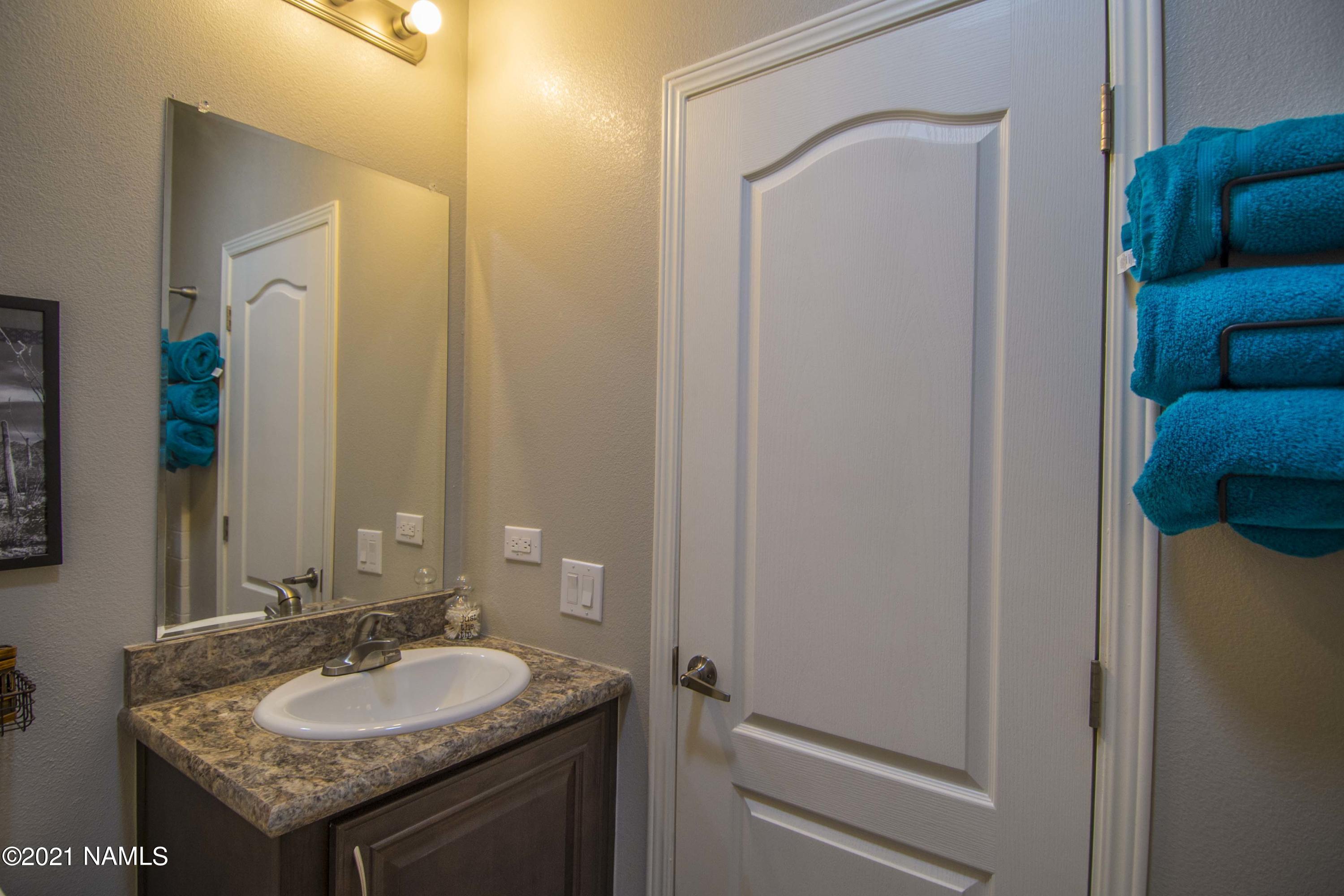 65471 North Deliverance Road Seligman, AZ 86337 - Photo 27 of 60 deliverance_16