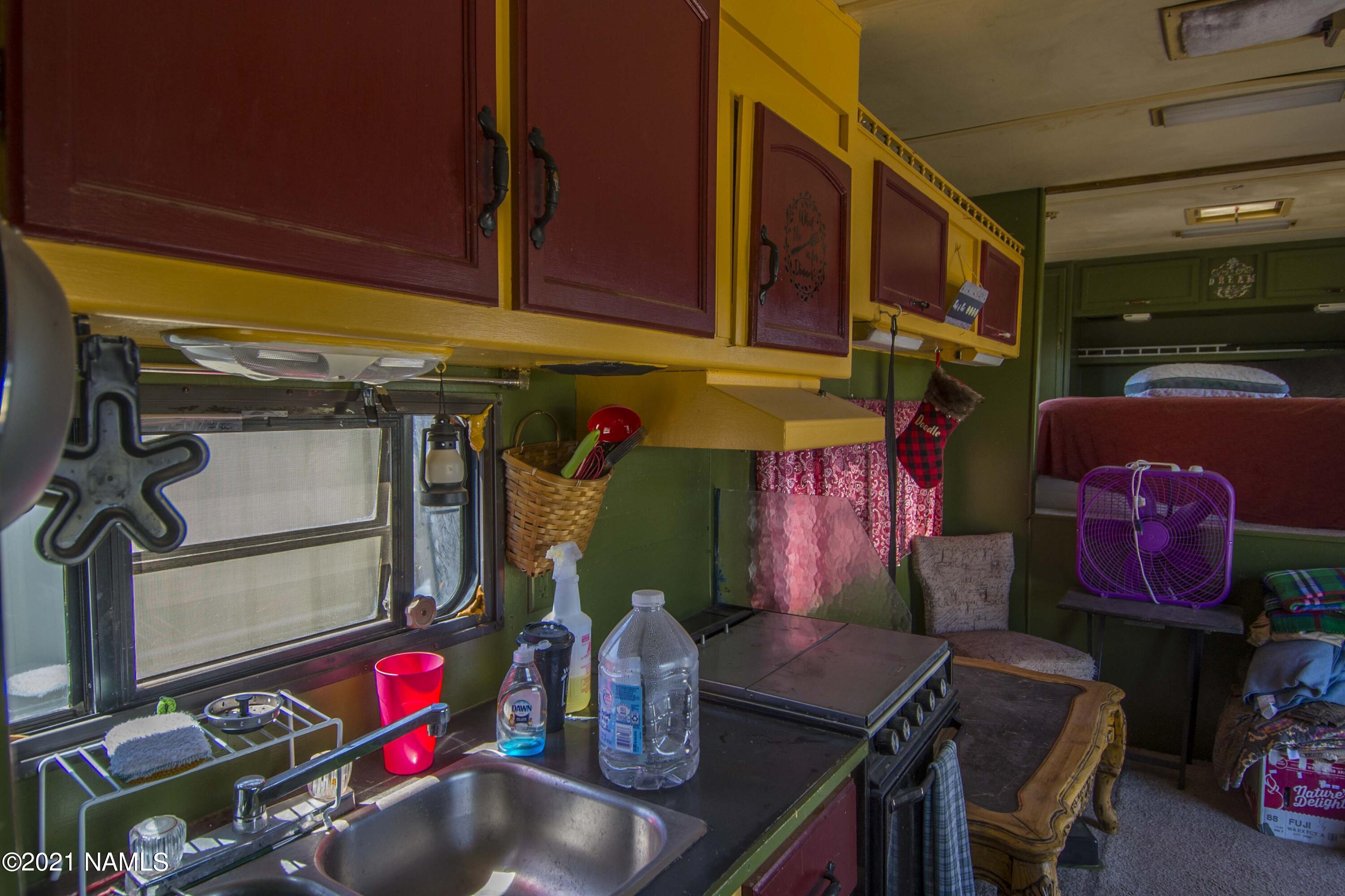 65471 North Deliverance Road Seligman, AZ 86337 - Photo 41 of 60 deliverance_43