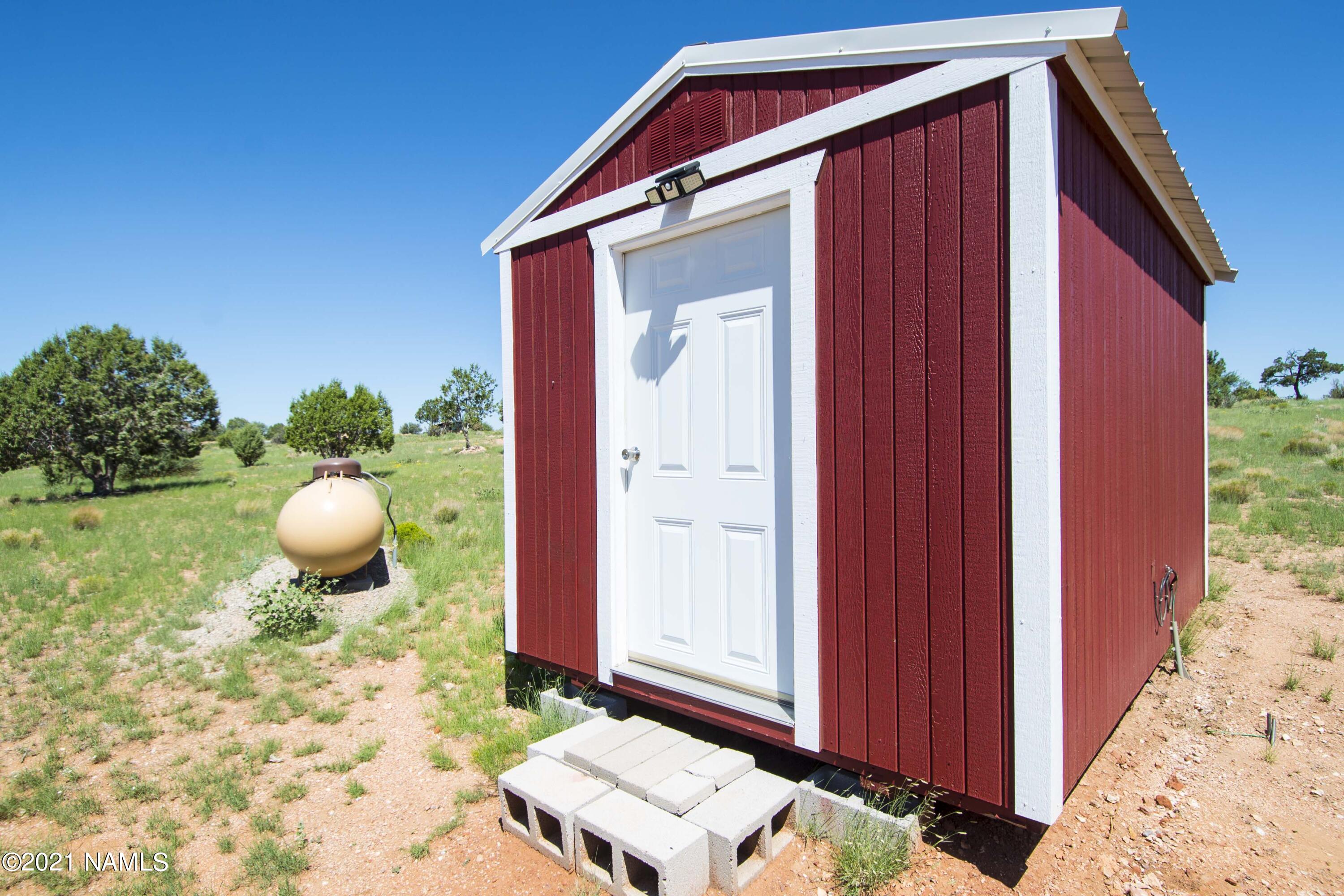 65471 North Deliverance Road Seligman, AZ 86337 - Photo 45 of 60 deliverance_54