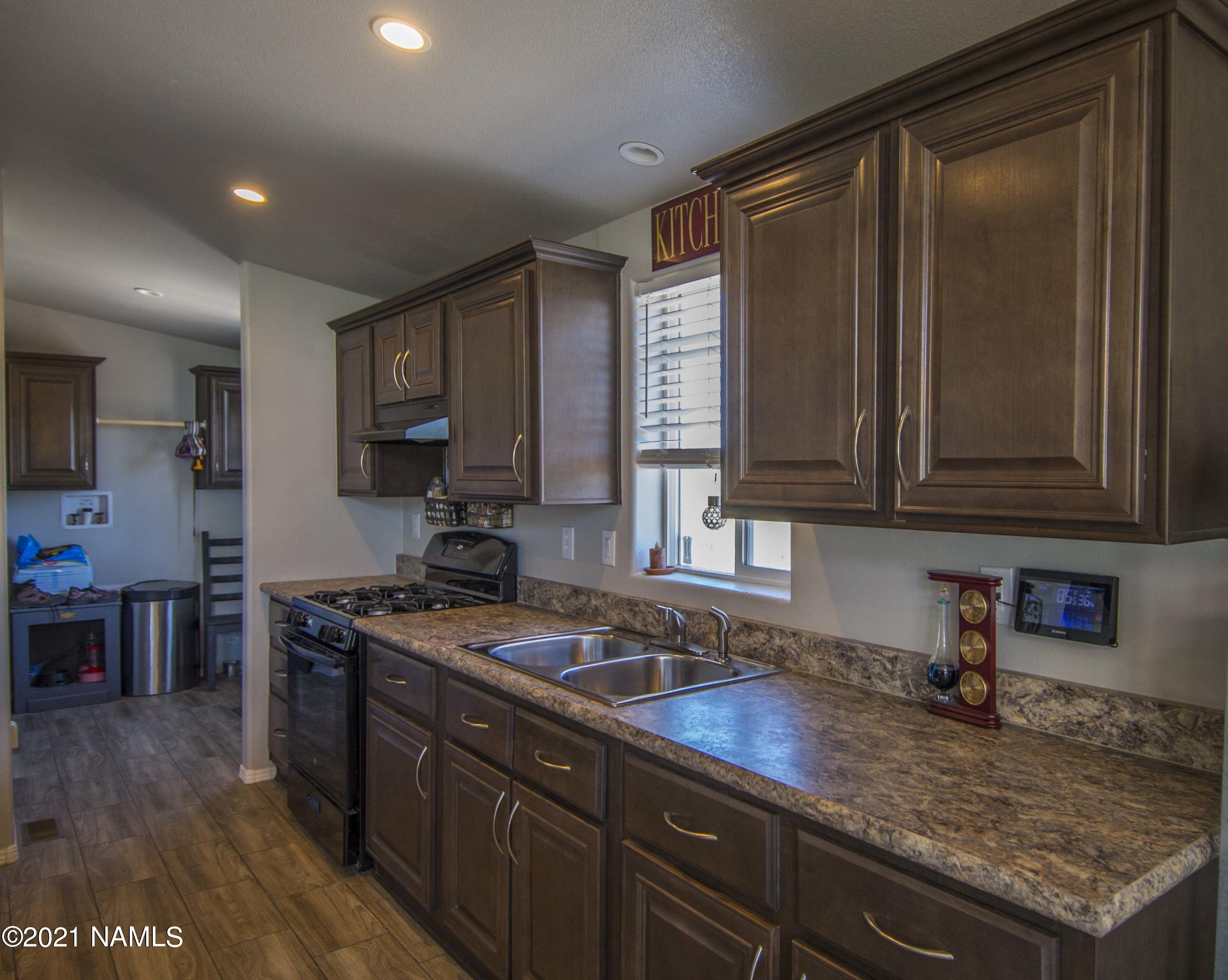 65471 North Deliverance Road Seligman, AZ 86337 - Photo 8 of 60 deliverance_6