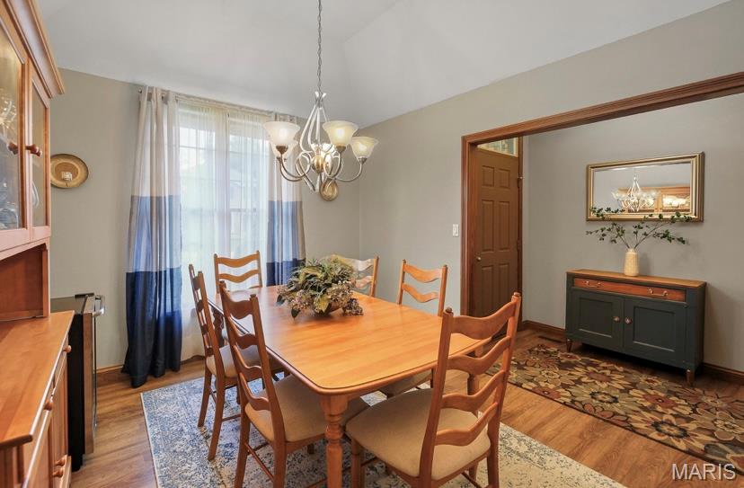 222 Hickory Ridge Belleville, IL 62223 - Photo 6 of 78