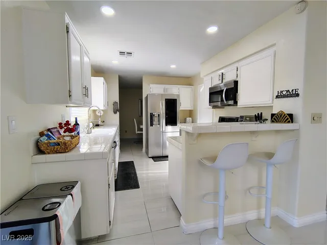 $3,300 | 4521 Palm Mesa Drive, Las Vegas, NV 89120