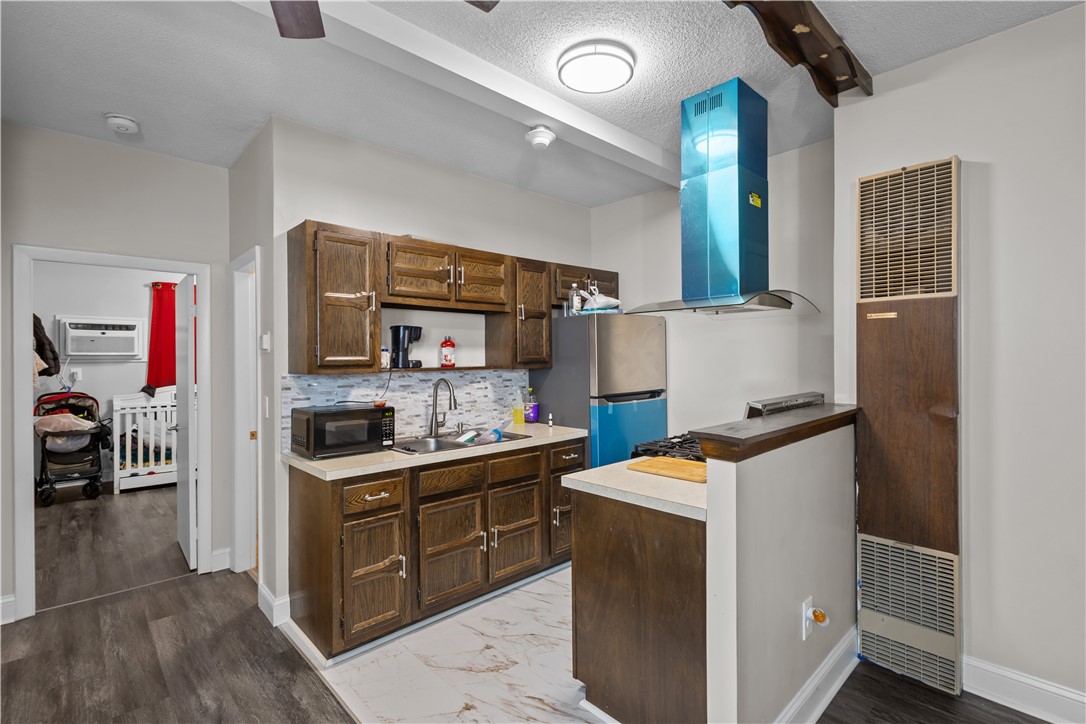 129 Academy Avenue Providence, RI 02908 - Photo 33 of 49