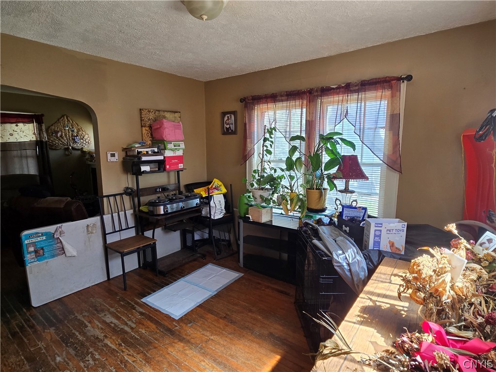 115 Elmhurst Avenue Syracuse, NY 13207 - Photo 2 of 13