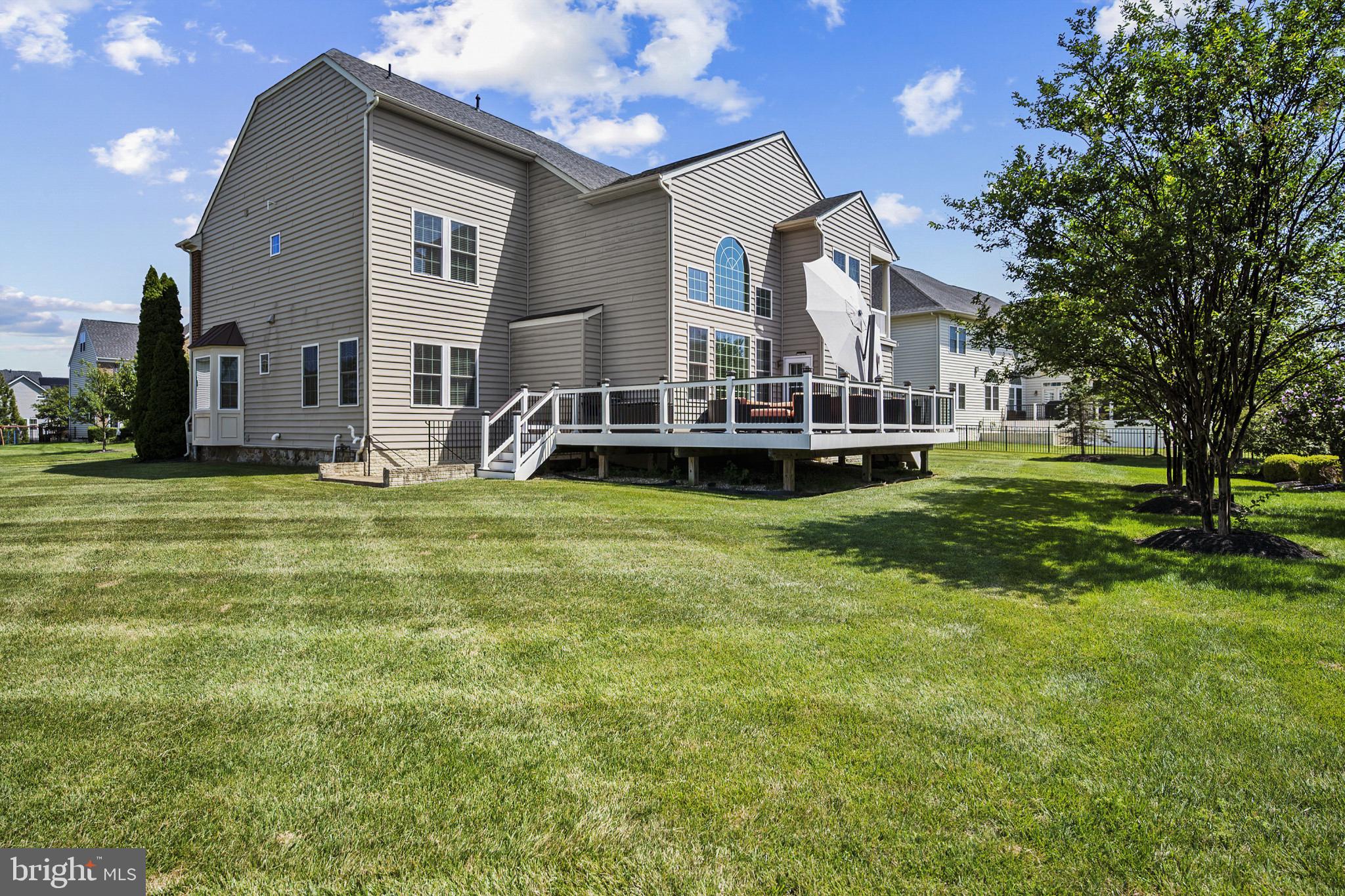 26727 Fair Hope Way Chantilly, VA 20152 - Photo 38 of 53 Exterior general