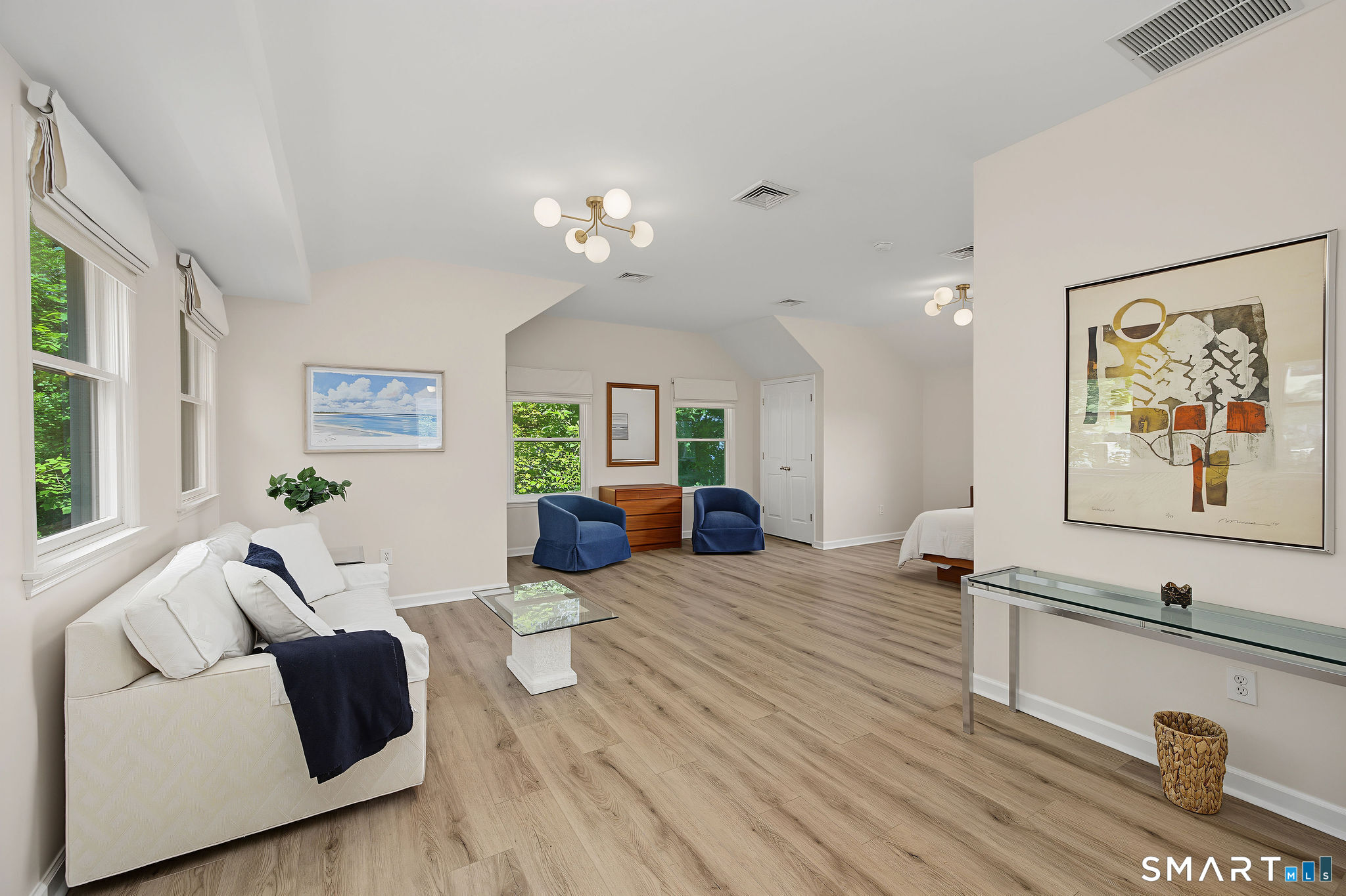 14 Shore Road Danbury, CT 06811 - Photo 25 of 39 Gallery Image 25