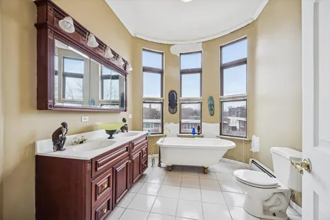 $1,200,000 | 3736 South Michigan Avenue, Chicago, IL 60653