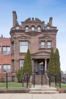 $1,200,000 | 3736 South Michigan Avenue, Chicago, IL 60653