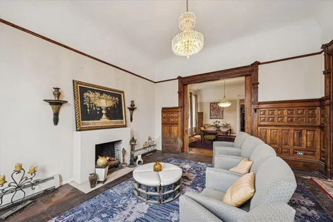 $1,200,000 | 3736 South Michigan Avenue, Chicago, IL 60653