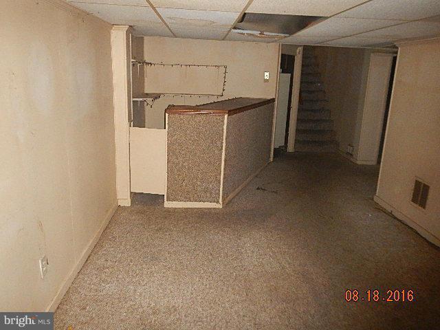 12907 Holdridge Road Silver Spring, MD 20906 - Photo 12 of 14 a view of a garage