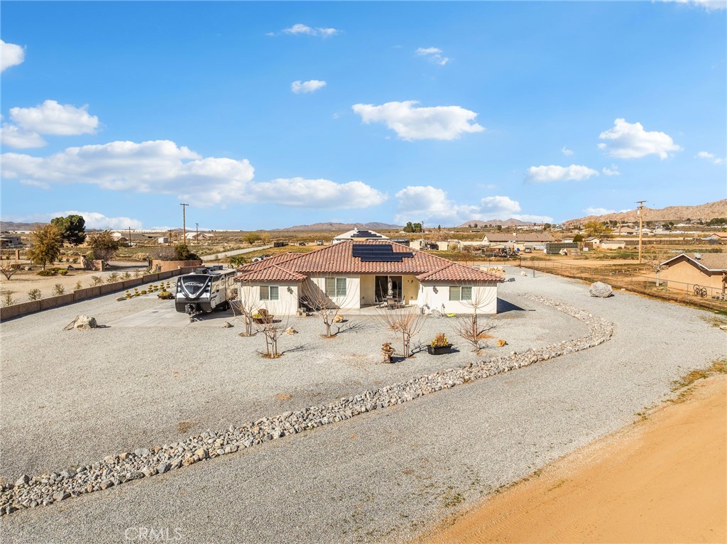 22427 Huasna Road Apple Valley, CA 92307 - Photo 37 of 39