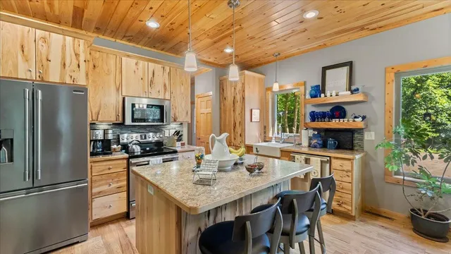 $525,000 | 2040 Fairview Beach Road Northeast, Alexandria, MN 56308