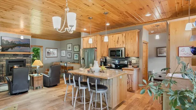 $525,000 | 2040 Fairview Beach Road Northeast, Alexandria, MN 56308