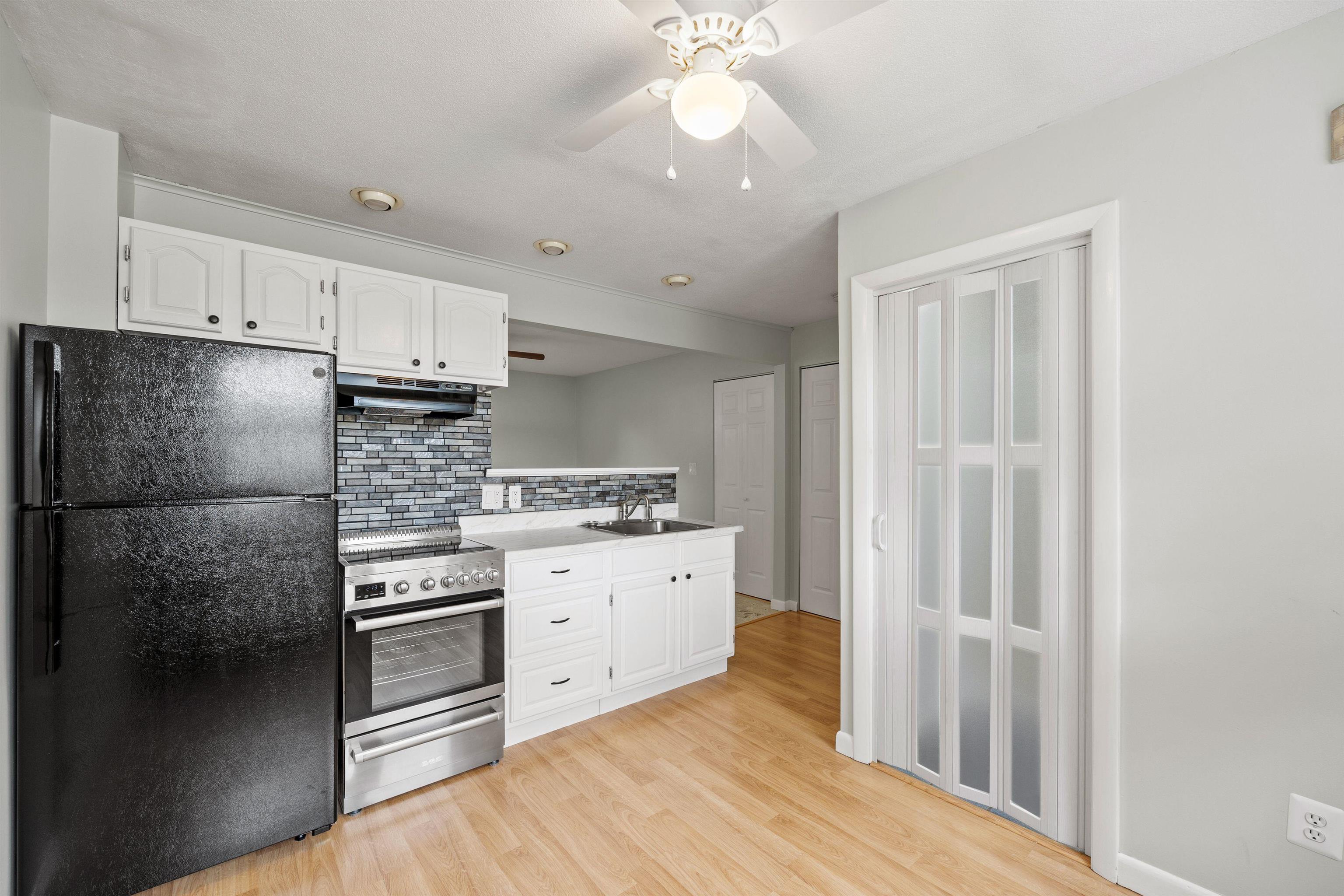21 Cross Street, Unit B Allenstown, NH 03275 - Photo 2 of 27