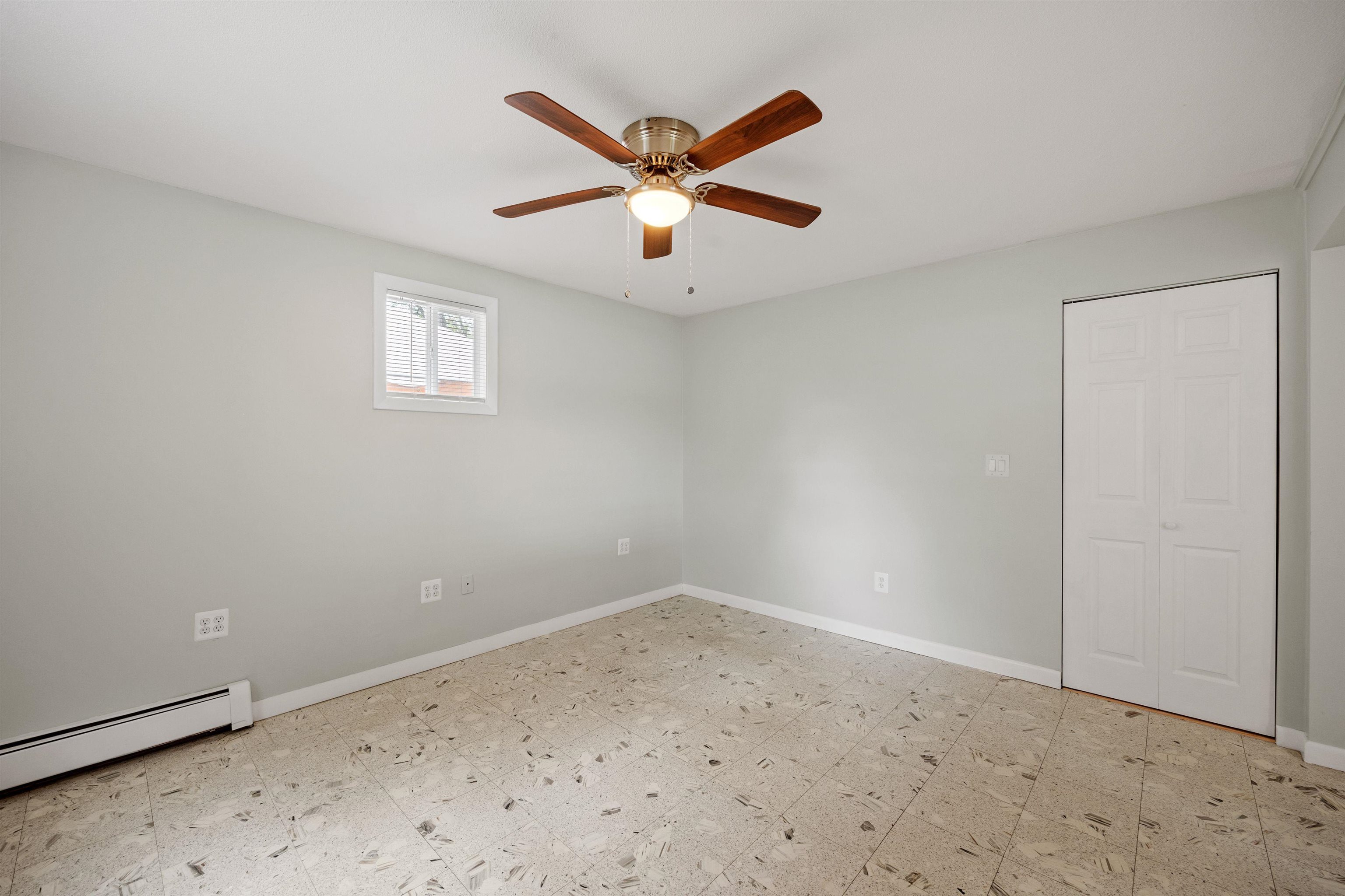 21 Cross Street, Unit B Allenstown, NH 03275 - Photo 3 of 27