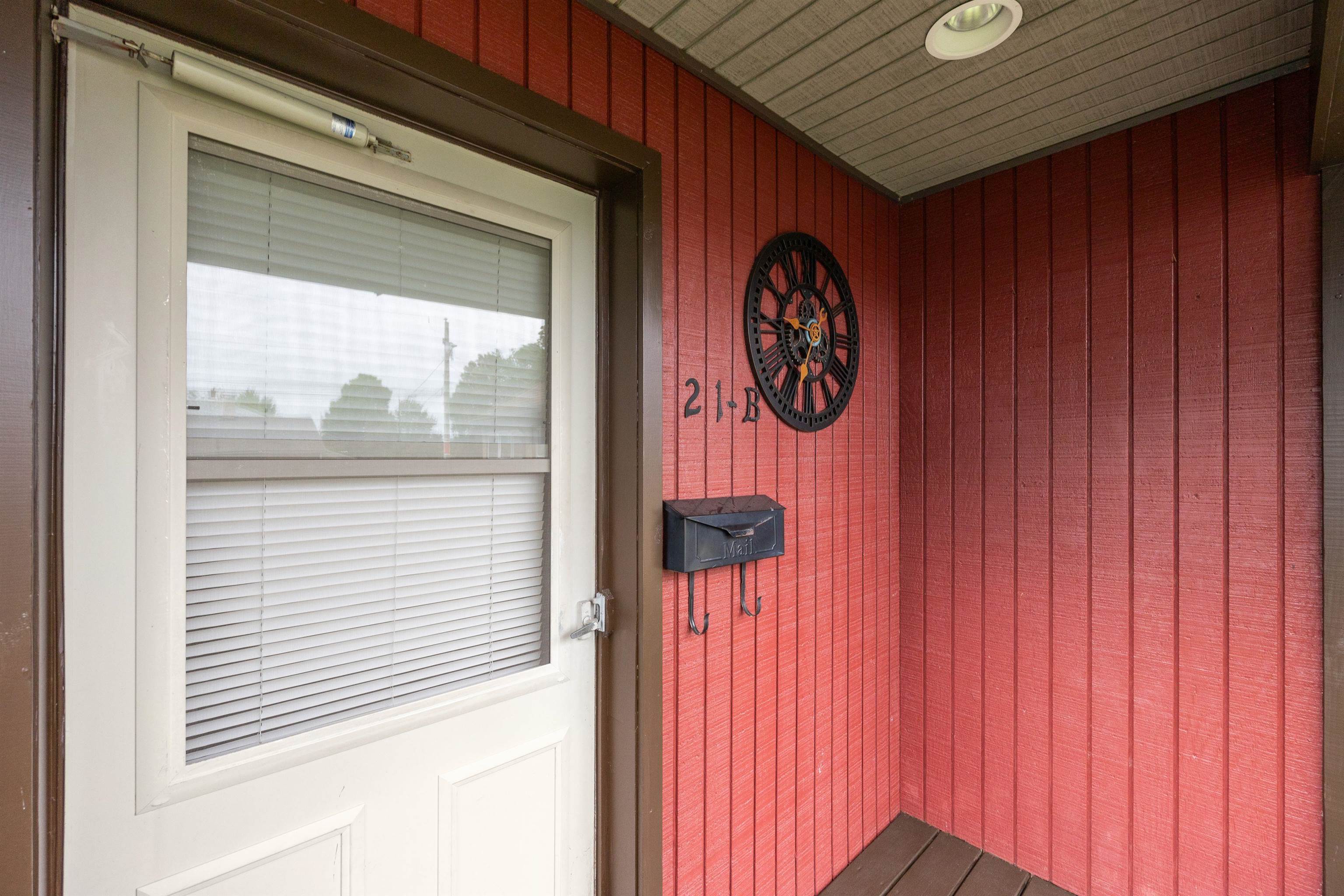 21 Cross Street, Unit B Allenstown, NH 03275 - Photo 6 of 27