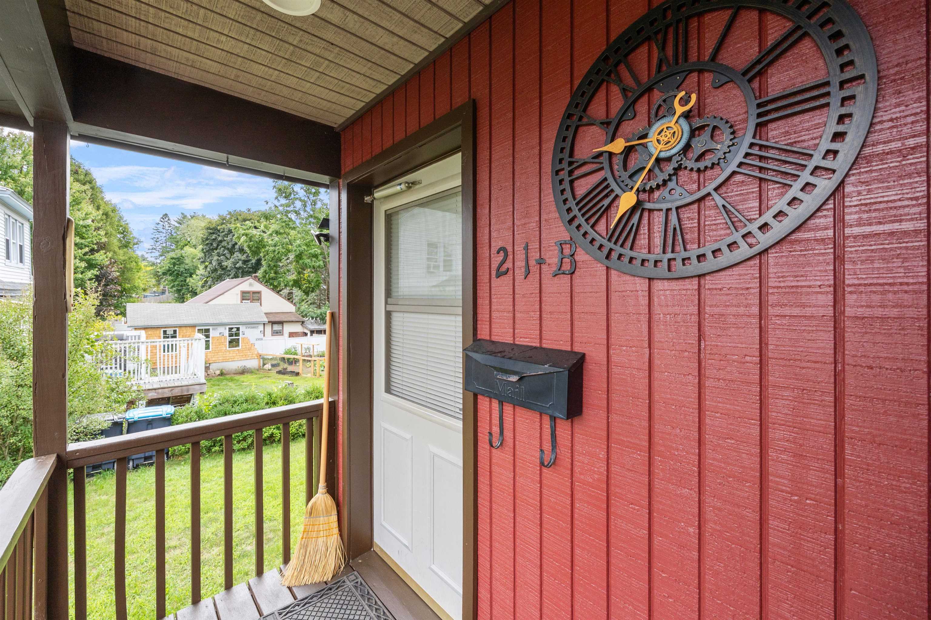 21 Cross Street, Unit B Allenstown, NH 03275 - Photo 7 of 27