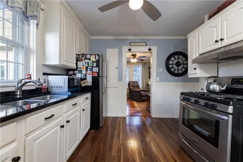 $415,000 | 233 Palace Avenue, Warwick, RI 02886