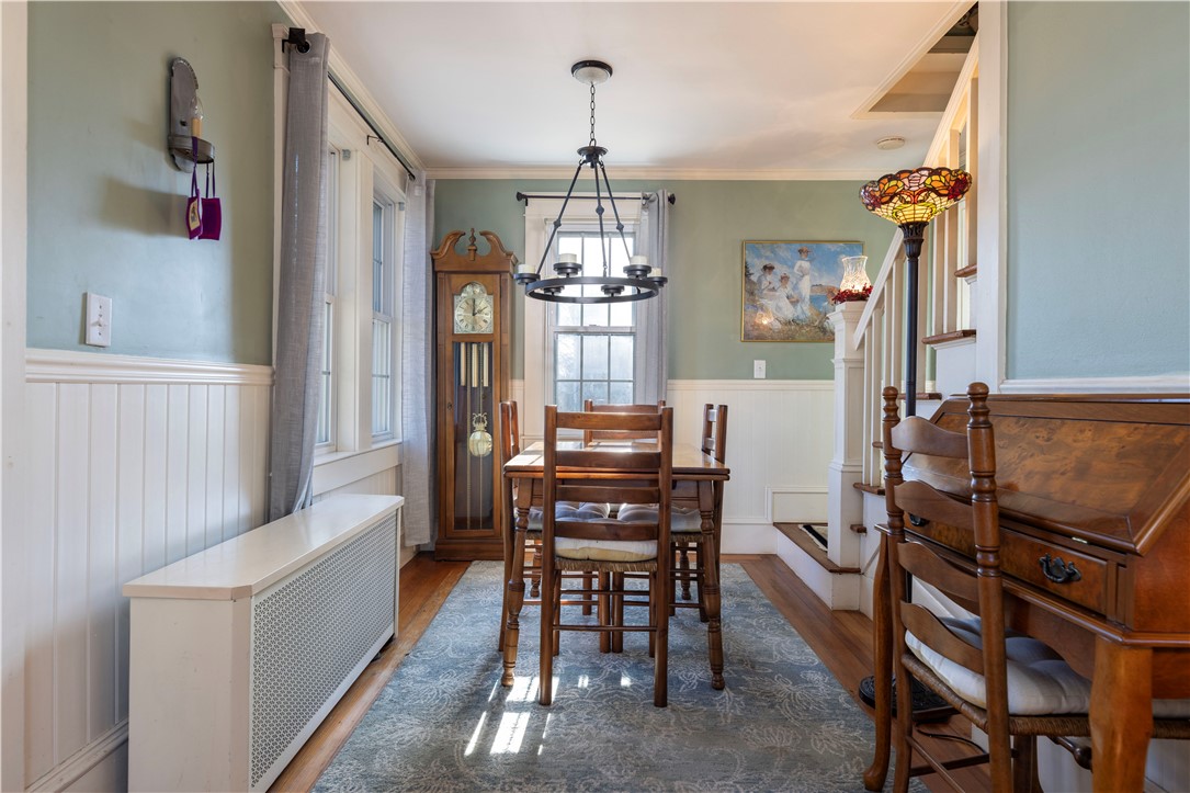 233 Palace Avenue Warwick, RI 02886 - Photo 6 of 42