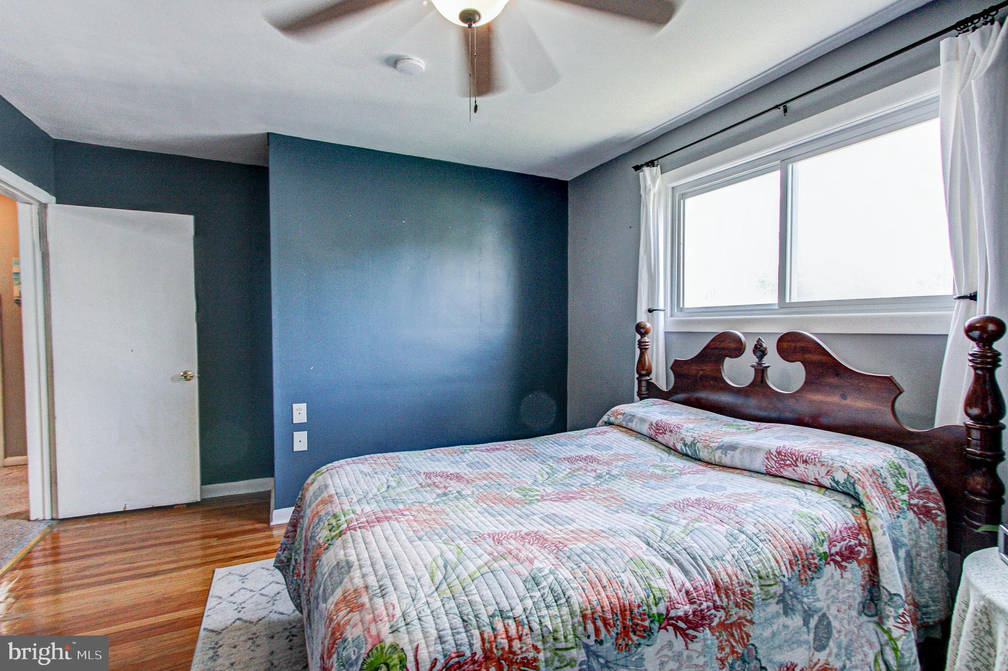 1310 Cloverly Road Warminster, PA 18974 - Photo 38 of 52 Hardwood flooring, ceiling fan