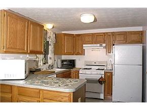 22 Preston Field Road, Unit 76 Nashua, NH 03064 - Photo 3 of 6