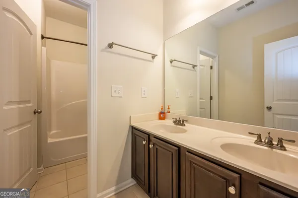 $3,200 | 1675 Great Heron Cove, Suwanee, GA 30024