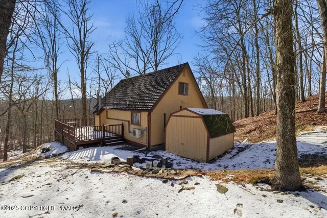 $240,000 | 8124 Gallahad Pass, East Stroudsburg, PA 18302