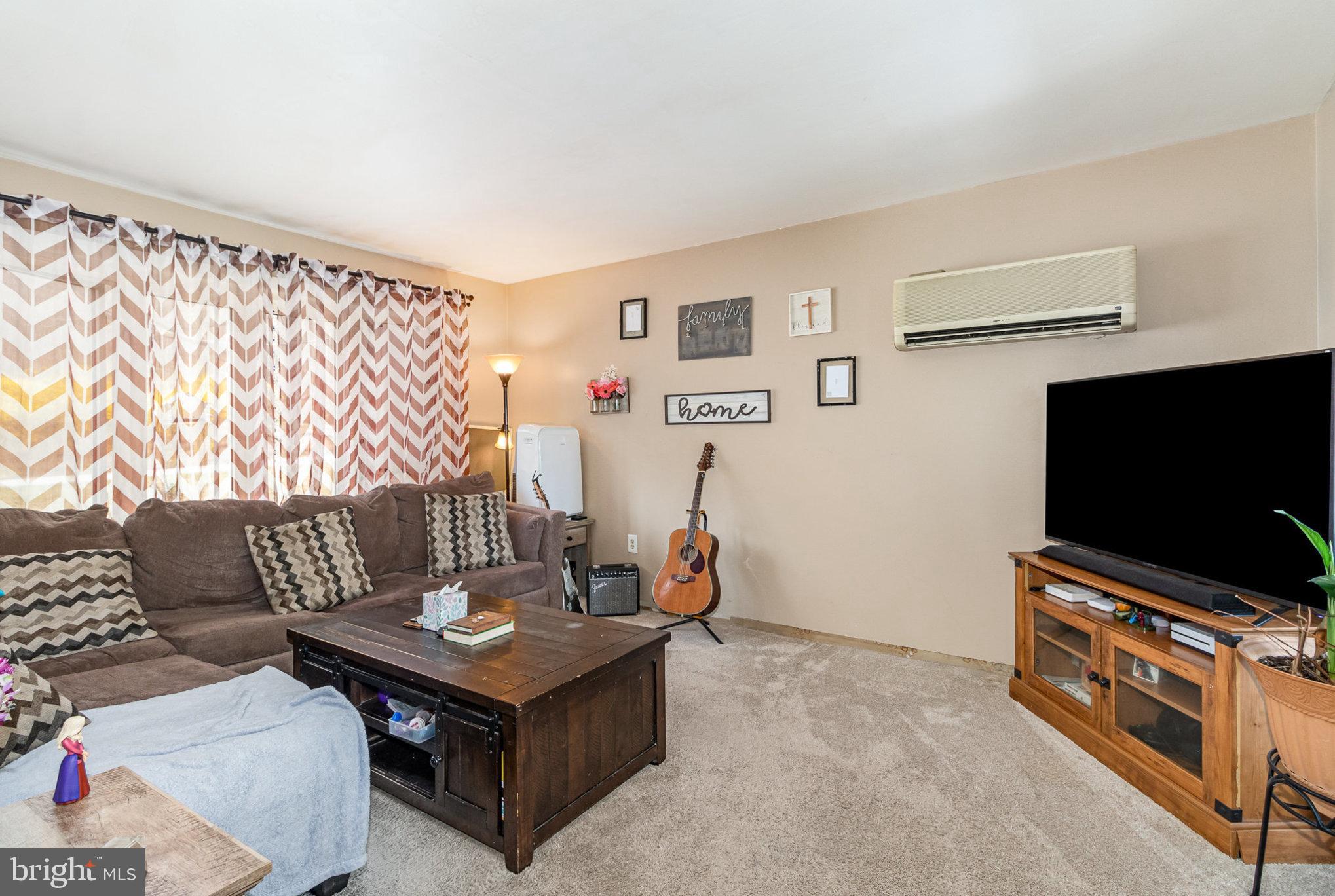 494 Big Spring Road New Cumberland, PA 17070 - Photo 4 of 27 Gallery Image 4