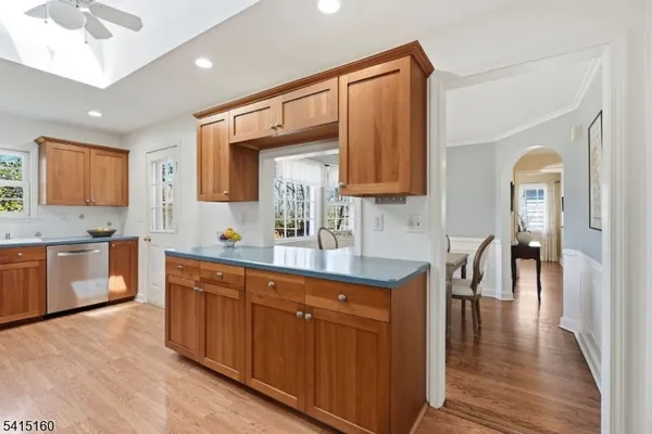 $875,000 | 33 Hoyt Street, Madison, NJ 07940
