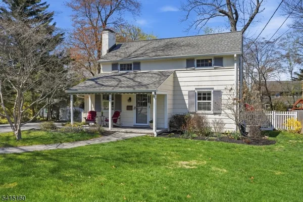 $875,000 | 33 Hoyt Street, Madison, NJ 07940