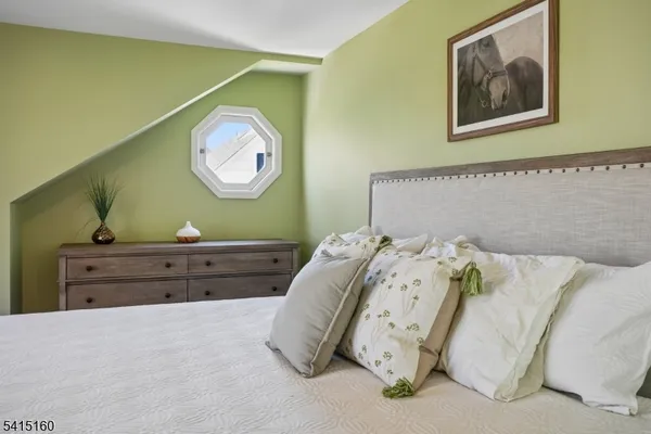 $875,000 | 33 Hoyt Street, Madison, NJ 07940