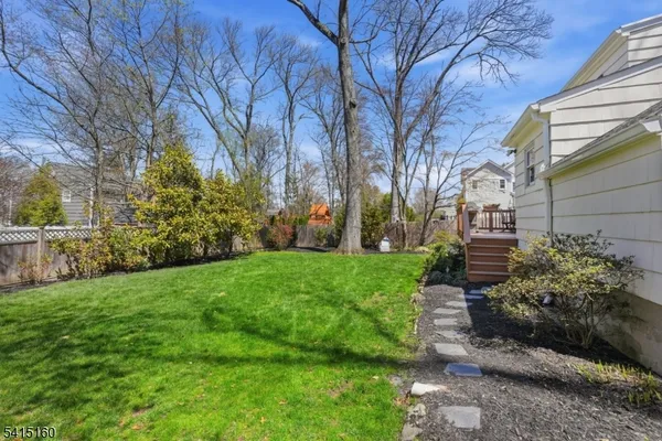 $875,000 | 33 Hoyt Street, Madison, NJ 07940