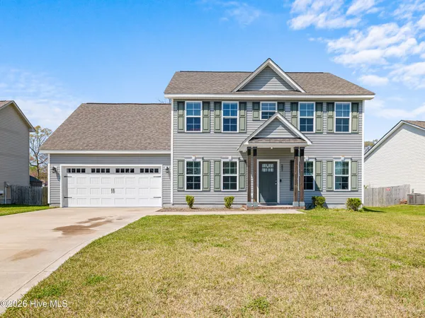 $340,000 | 221 Holly Grove Court East, Jacksonville, NC 28540