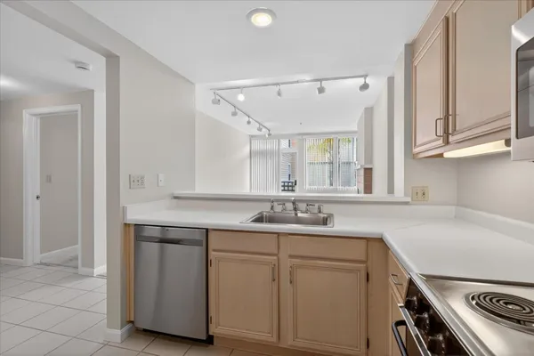 $689,000 | 550 Ortega Avenue, Unit A203, Mountain View, CA 94040