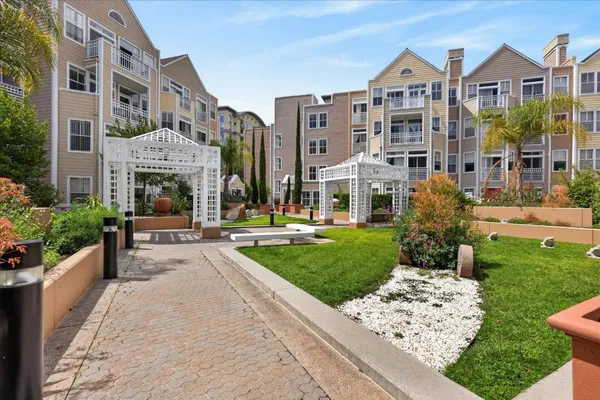 $689,000 | 550 Ortega Avenue, Unit A203, Mountain View, CA 94040