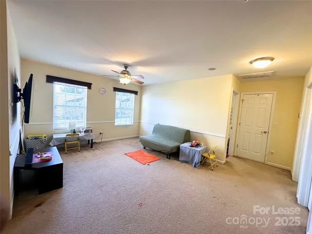 $3,000 | 2102 Big Pine Drive, Matthews, NC 28105