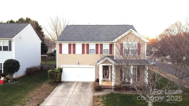 $3,000 | 2102 Big Pine Drive, Matthews, NC 28105