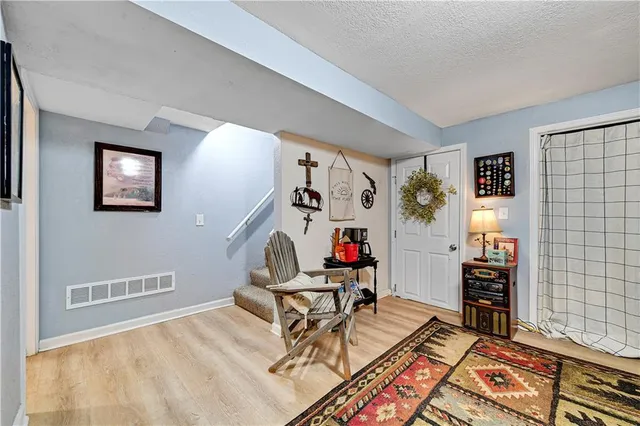 $285,000 | 5103 Northeast Marvin Road, Kansas City, MO 64118