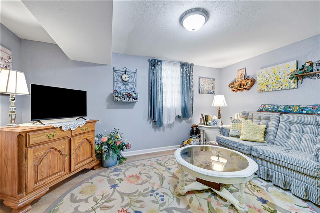 5103 Northeast Marvin Road Kansas City, MO 64118 - Photo 24 of 30