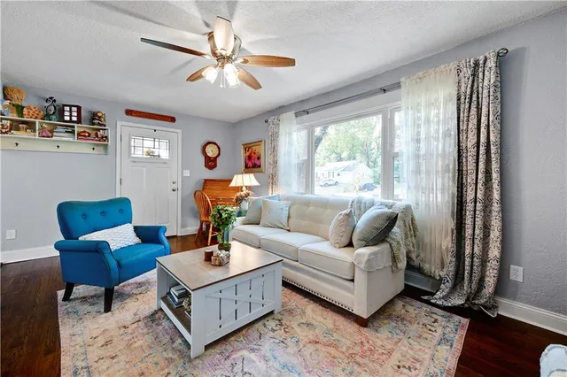 $285,000 | 5103 Northeast Marvin Road, Kansas City, MO 64118